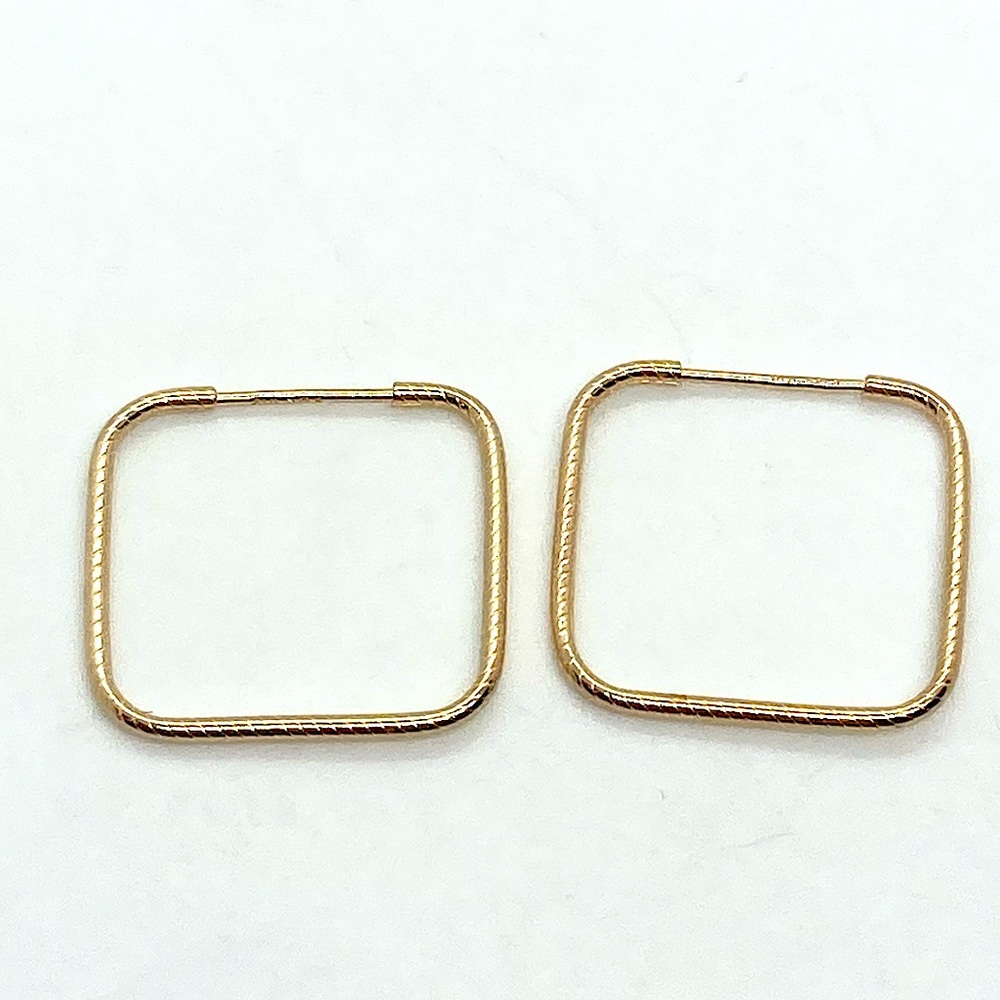 Vtg 10k Gold Square Hoops Sleeper Style Hollow Hoop Earrings | 19mm